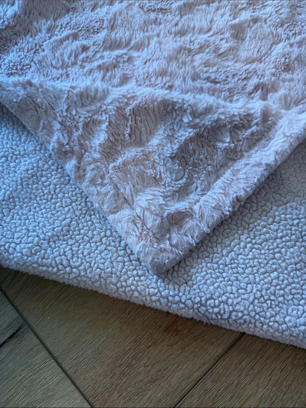 Plush Pale Pink Home Bedding Throw - Brand